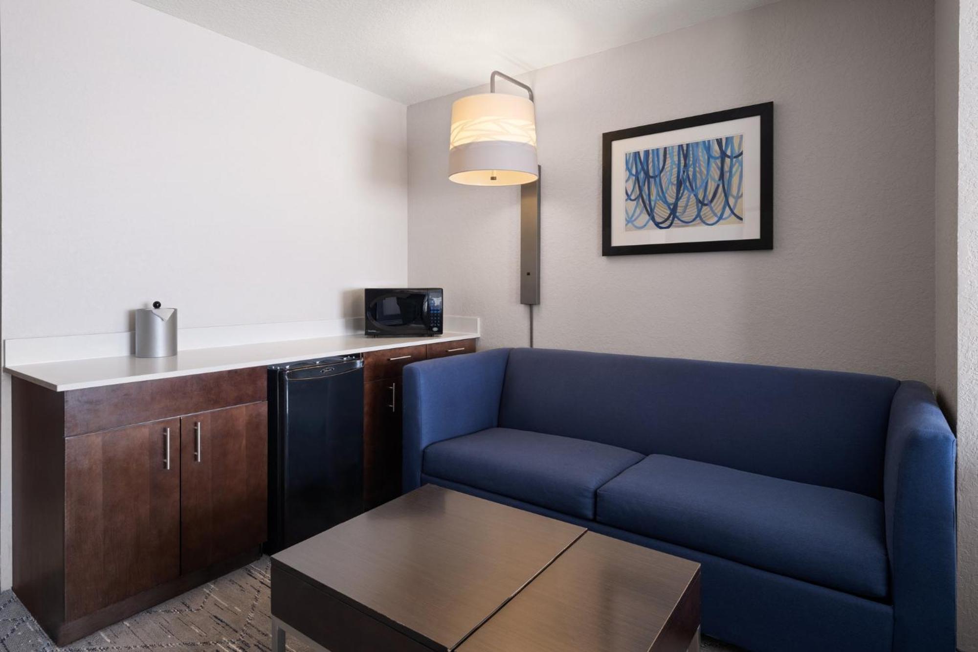 Express North / I-275 By Ihg