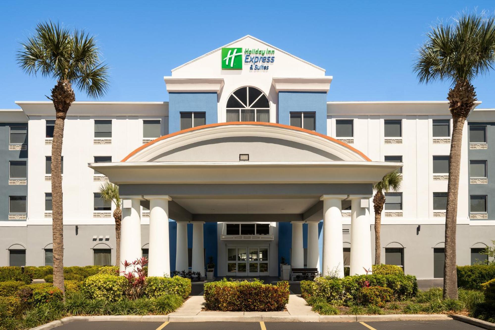 Express North / I-275 By Ihg Hotel 2*